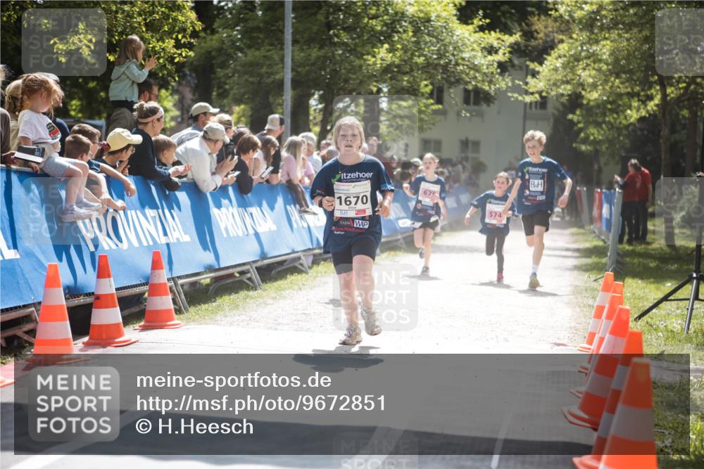 09.05.2026 - Störlauf H.Heesch http://msf.ph/oto/9672851 09.05.2026 13:58:44 Ziel 1670, 675, 574 meine-sportfotos.de