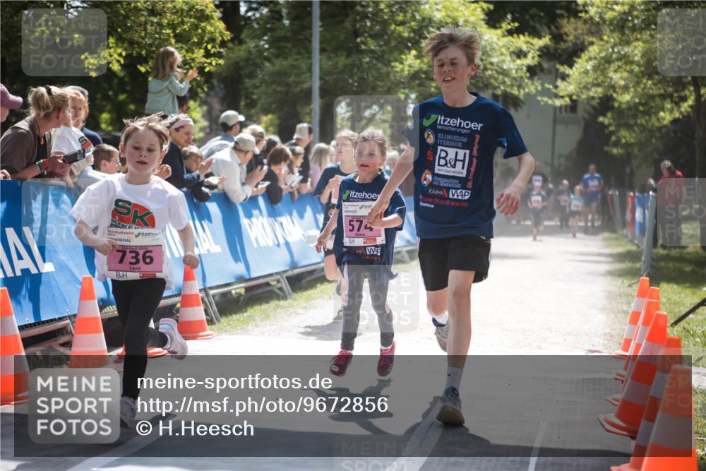 09.05.2026 - Störlauf H.Heesch http://msf.ph/oto/9672856 09.05.2026 13:58:46 Ziel 2026, 736, 574 meine-sportfotos.de