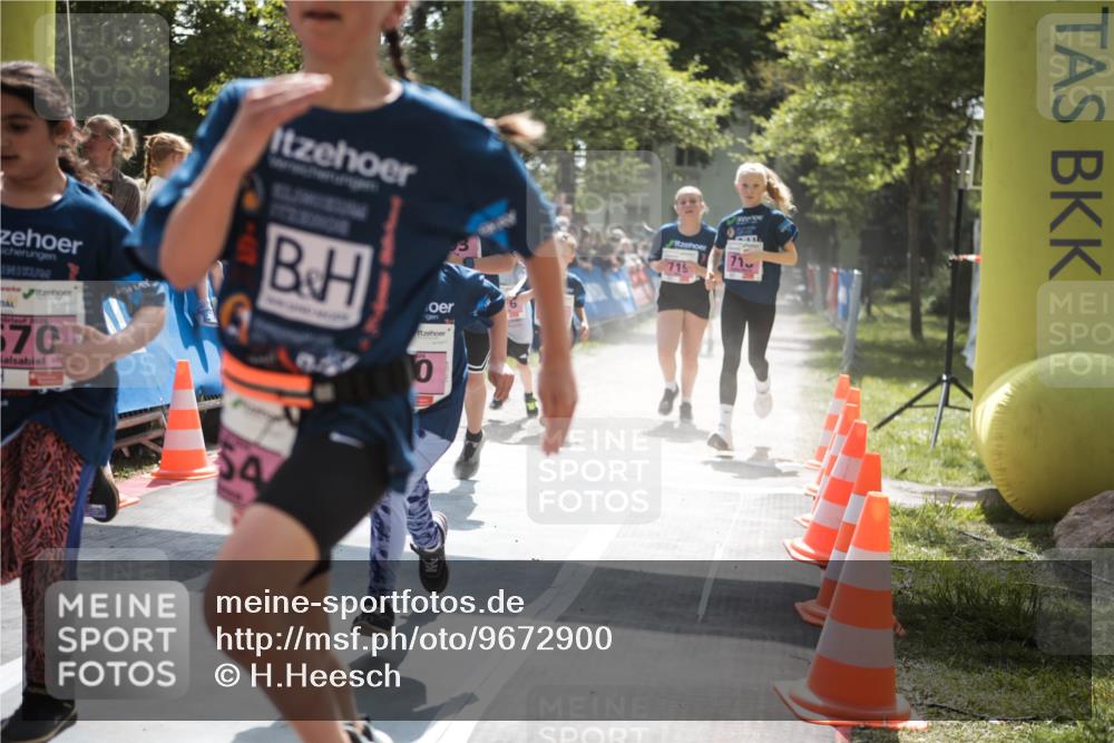 09.05.2026 - Störlauf H.Heesch http://msf.ph/oto/9672900 09.05.2026 13:59:16 Ziel 2025, 670, 0, 715, 71 meine-sportfotos.de