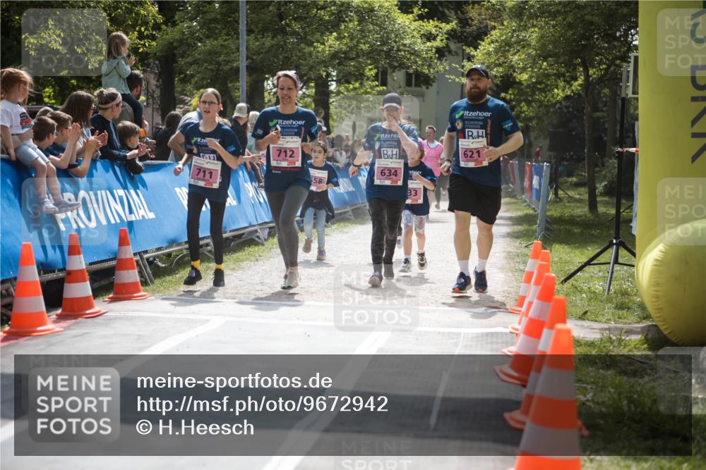 09.05.2026 - Störlauf H.Heesch http://msf.ph/oto/9672942 09.05.2026 13:59:49 Ziel 60, 711, 712, 621, 634, 58, 33 meine-sportfotos.de