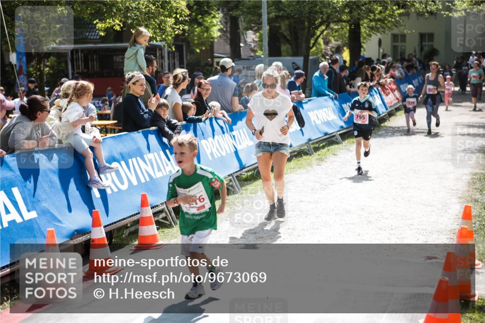 09.05.2026 - Störlauf H.Heesch http://msf.ph/oto/9673069 09.05.2026 14:02:03 Ziel 795, 516, 579 meine-sportfotos.de