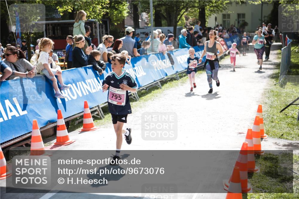 09.05.2026 - Störlauf H.Heesch http://msf.ph/oto/9673076 09.05.2026 14:02:06 Ziel 795, 579, 78 meine-sportfotos.de