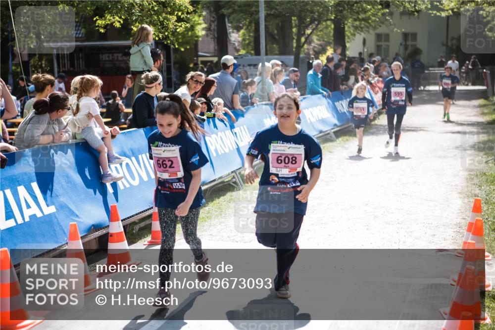 09.05.2026 - Störlauf H.Heesch http://msf.ph/oto/9673093 09.05.2026 14:02:16 Ziel 662, 595, 608 meine-sportfotos.de