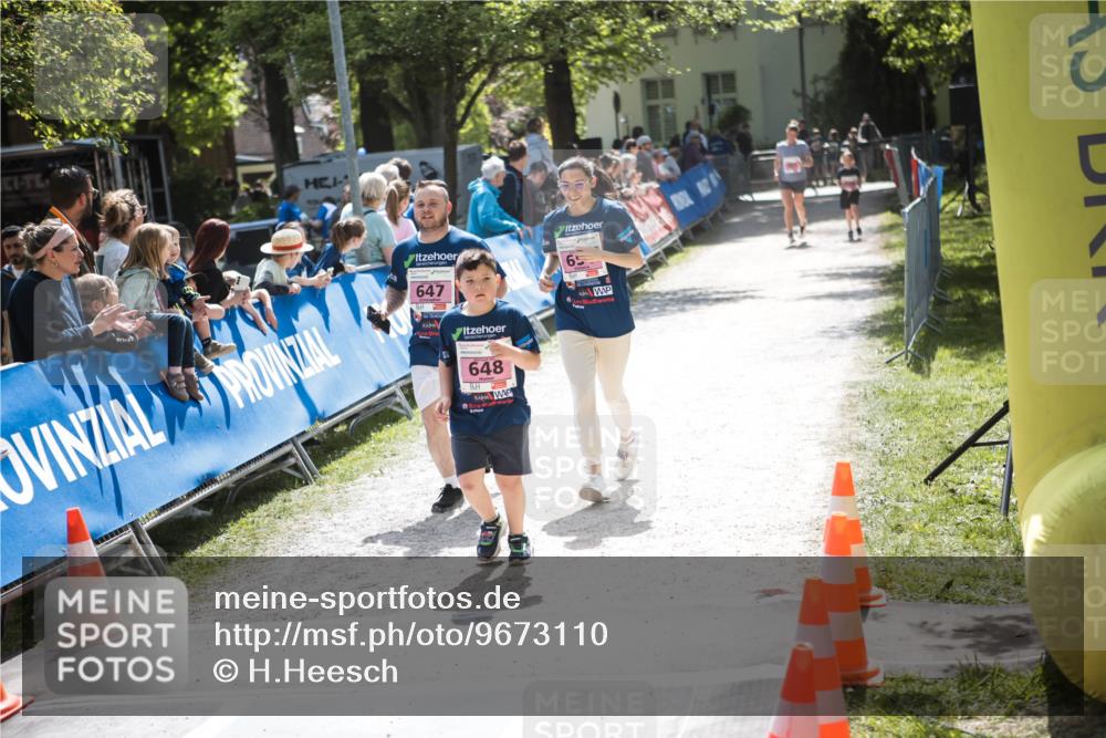 09.05.2026 - Störlauf H.Heesch http://msf.ph/oto/9673110 09.05.2026 14:02:44 Ziel 647, 648 meine-sportfotos.de