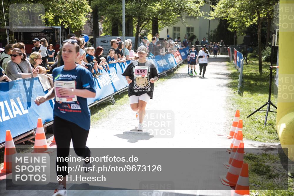 09.05.2026 - Störlauf H.Heesch http://msf.ph/oto/9673126 09.05.2026 14:03:25 Ziel 04, 655, 661 meine-sportfotos.de