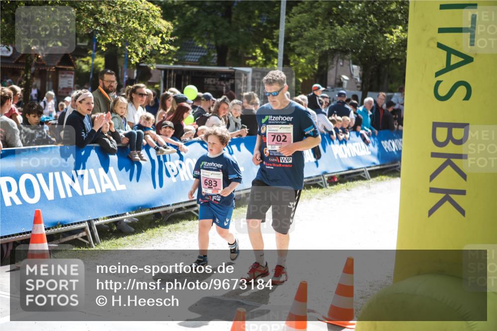 09.05.2026 - Störlauf H.Heesch http://msf.ph/oto/9673184 09.05.2026 14:06:10 Ziel 683, 702 meine-sportfotos.de