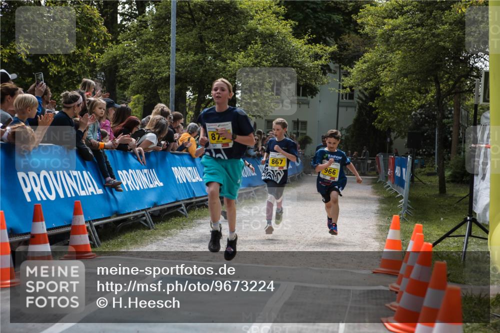 09.05.2026 - Störlauf H.Heesch http://msf.ph/oto/9673224 09.05.2026 14:09:54 Ziel 87, 867, 966 meine-sportfotos.de