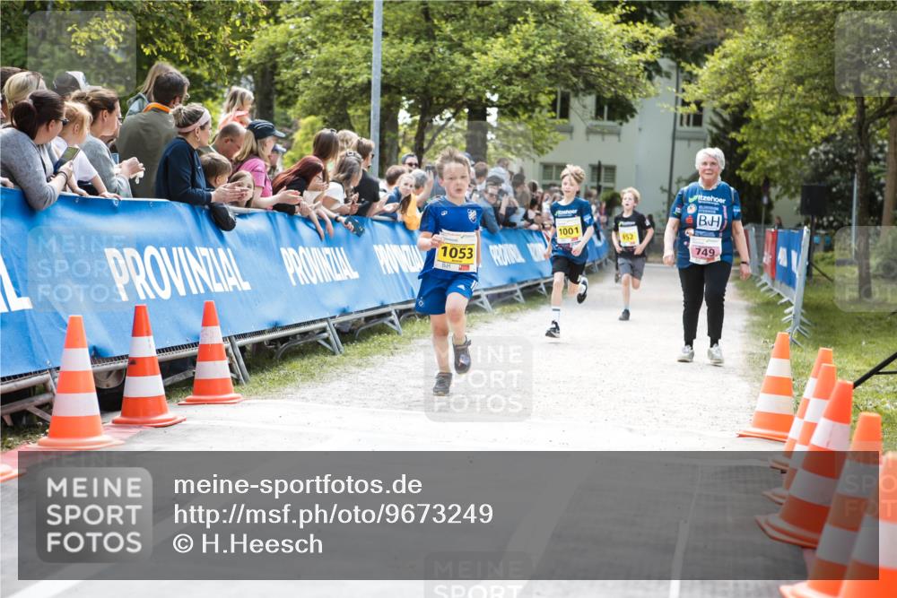 09.05.2026 - Störlauf H.Heesch http://msf.ph/oto/9673249 09.05.2026 14:10:31 Ziel 1001, 852, 1053, 18, 749 meine-sportfotos.de