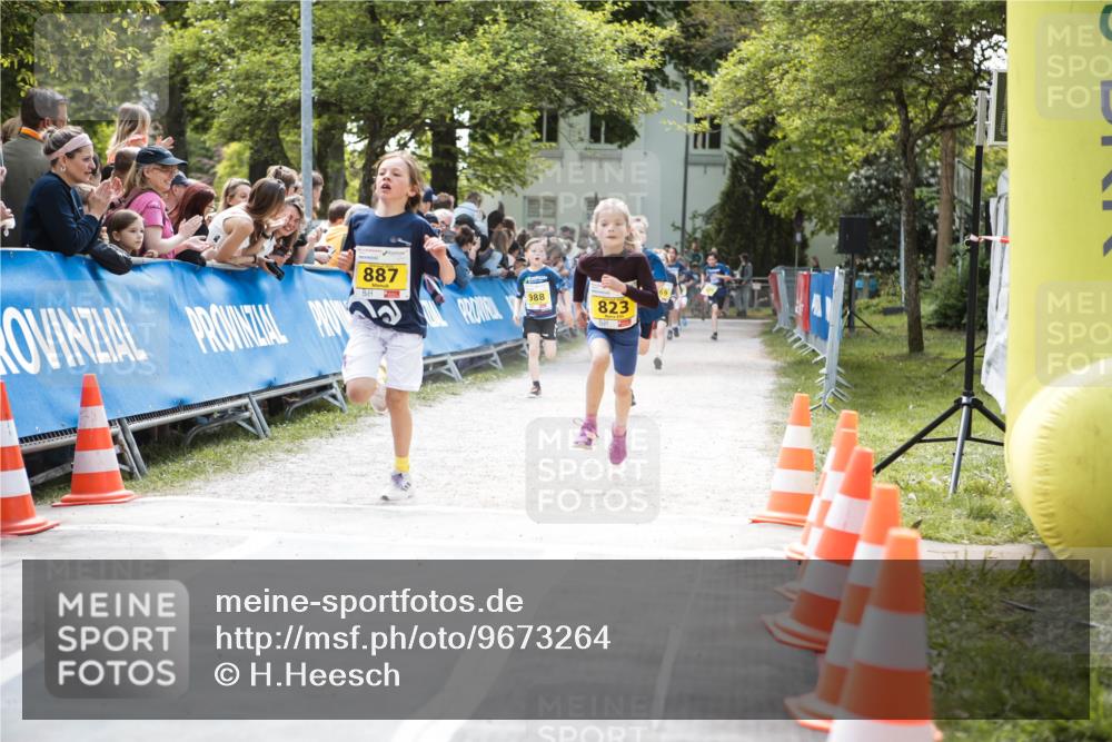 09.05.2026 - Störlauf H.Heesch http://msf.ph/oto/9673264 09.05.2026 14:10:41 Ziel 887, 988, 823 meine-sportfotos.de