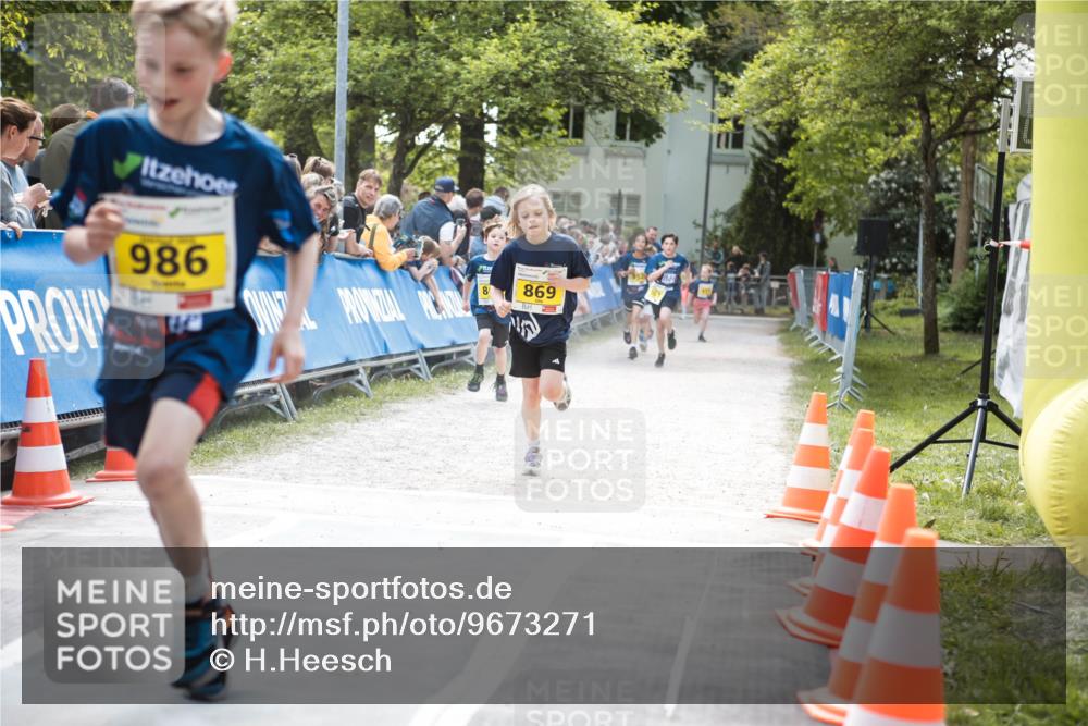 09.05.2026 - Störlauf H.Heesch http://msf.ph/oto/9673271 09.05.2026 14:10:44 Ziel 986, 8, 869 meine-sportfotos.de
