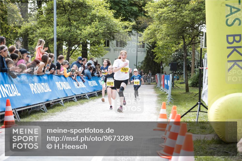 09.05.2026 - Störlauf H.Heesch http://msf.ph/oto/9673289 09.05.2026 14:10:58 Ziel 1027, 1007, 810 meine-sportfotos.de