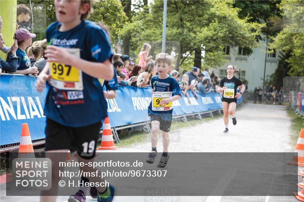 09.05.2026 - Störlauf H.Heesch http://msf.ph/oto/9673307 09.05.2026 14:11:08 Ziel 997, 9, 19, 1030 meine-sportfotos.de
