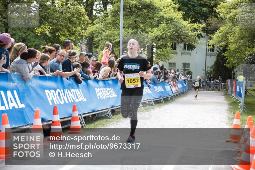 09.05.2026 - Störlauf H.Heesch http://msf.ph/oto/9673317 09.05.2026 14:11:18 Ziel 1052 meine-sportfotos.de