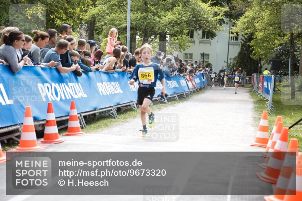 09.05.2026 - Störlauf H.Heesch http://msf.ph/oto/9673320 09.05.2026 14:11:22 Ziel 866 meine-sportfotos.de