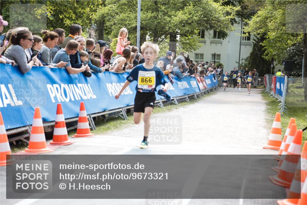 09.05.2026 - Störlauf H.Heesch http://msf.ph/oto/9673321 09.05.2026 14:11:23 Ziel 866 meine-sportfotos.de
