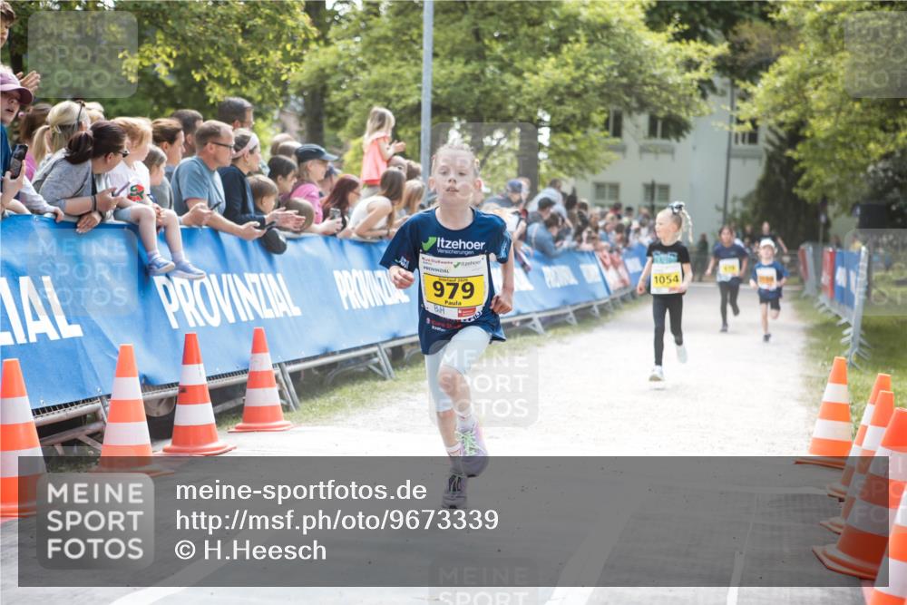 09.05.2026 - Störlauf H.Heesch http://msf.ph/oto/9673339 09.05.2026 14:11:38 Ziel 2026, 979, 1054 meine-sportfotos.de