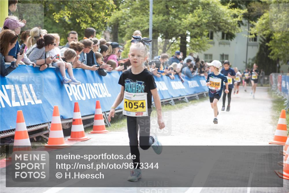 09.05.2026 - Störlauf H.Heesch http://msf.ph/oto/9673344 09.05.2026 14:11:41 Ziel 1054, 198 meine-sportfotos.de