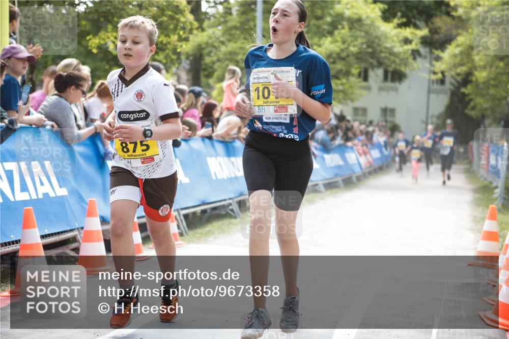 09.05.2026 - Störlauf H.Heesch http://msf.ph/oto/9673358 09.05.2026 14:11:47 Ziel 875, 10 meine-sportfotos.de