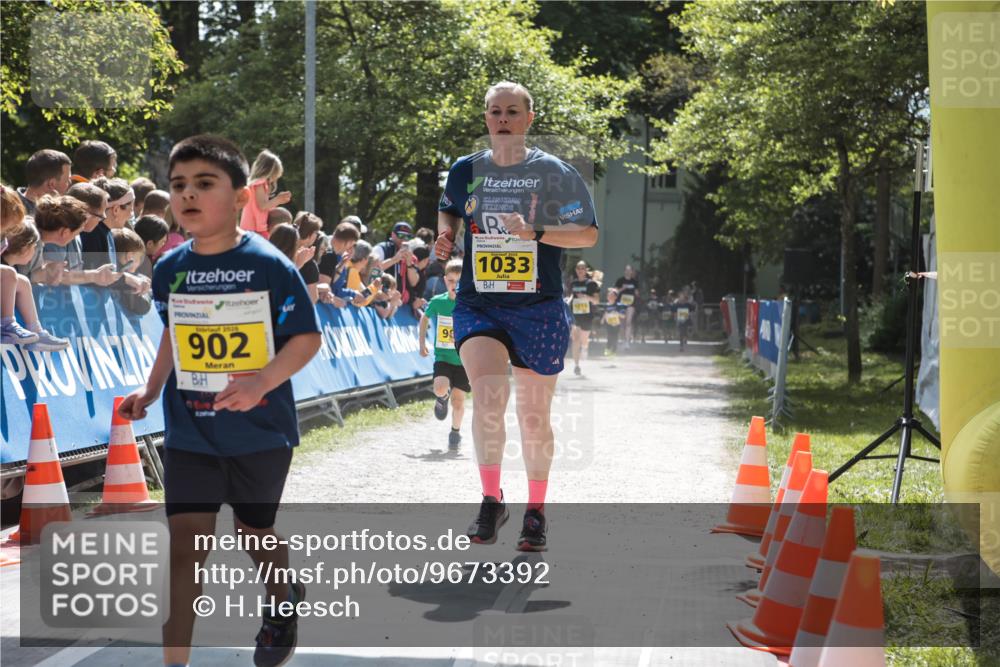 09.05.2026 - Störlauf H.Heesch http://msf.ph/oto/9673392 09.05.2026 14:12:21 Ziel 2025, 902, 99, 1033 meine-sportfotos.de
