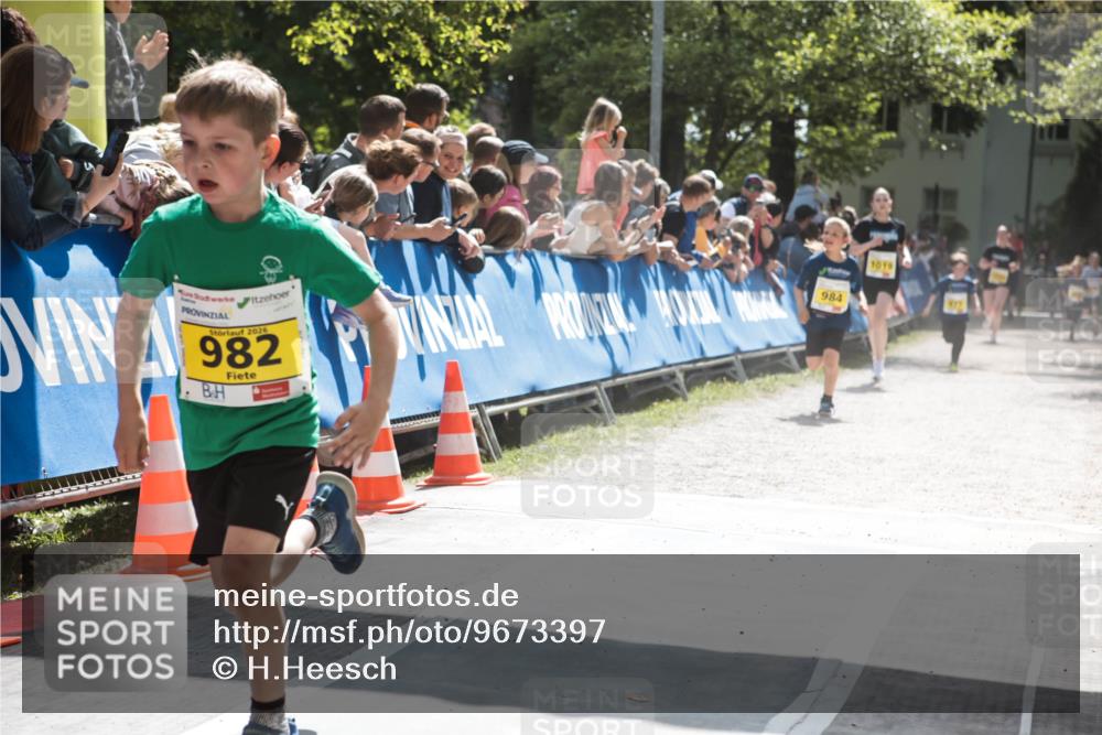 09.05.2026 - Störlauf H.Heesch http://msf.ph/oto/9673397 09.05.2026 14:12:23 Ziel 2026, 982, 984, 1019 meine-sportfotos.de