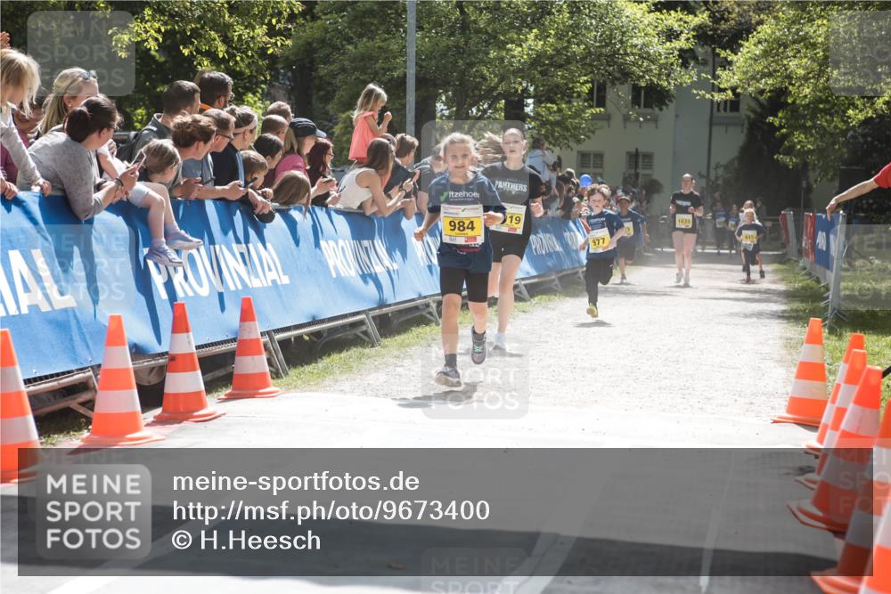 09.05.2026 - Störlauf H.Heesch http://msf.ph/oto/9673400 09.05.2026 14:12:24 Ziel 984, 19, 977, 1035, 845 meine-sportfotos.de