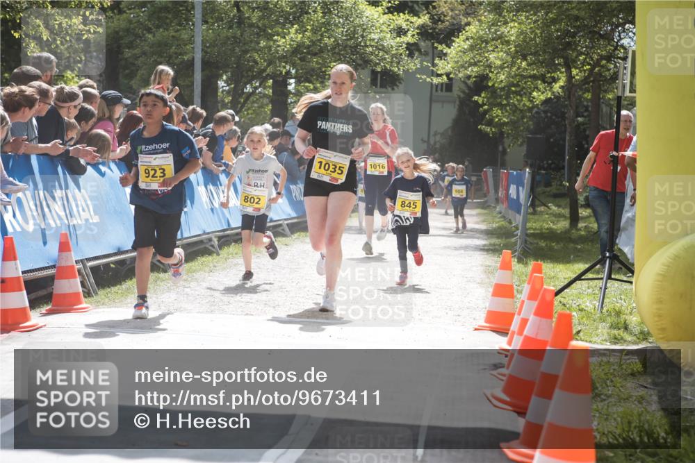 09.05.2026 - Störlauf H.Heesch http://msf.ph/oto/9673411 09.05.2026 14:12:30 Ziel 923, 802, 1035, 1016, 845, 904 meine-sportfotos.de