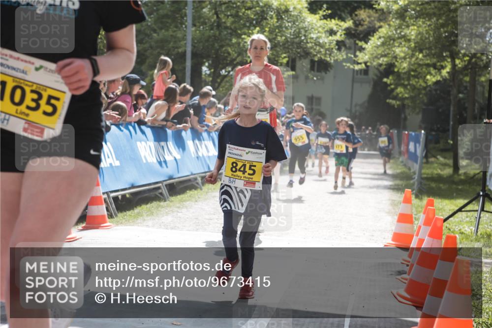 09.05.2026 - Störlauf H.Heesch http://msf.ph/oto/9673415 09.05.2026 14:12:32 Ziel 1035, 2026, 845, 955, 173 meine-sportfotos.de