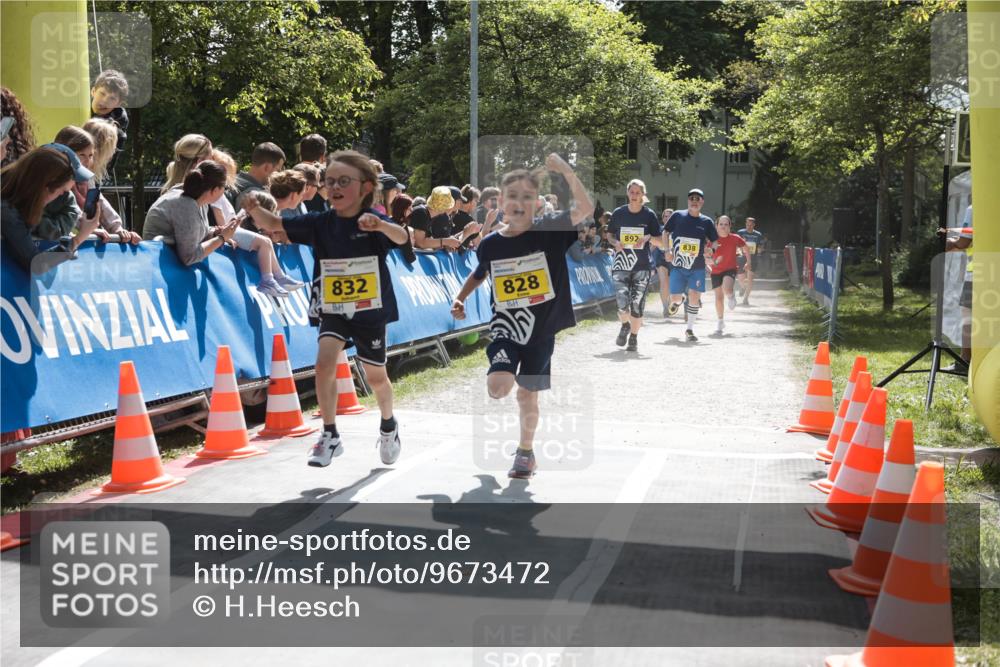 09.05.2026 - Störlauf H.Heesch http://msf.ph/oto/9673472 09.05.2026 14:13:12 Ziel 832, 828, 892, 838 meine-sportfotos.de
