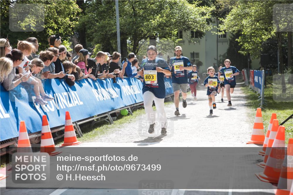 09.05.2026 - Störlauf H.Heesch http://msf.ph/oto/9673499 09.05.2026 14:13:31 Ziel 82, 803, 59, 26, 10 meine-sportfotos.de