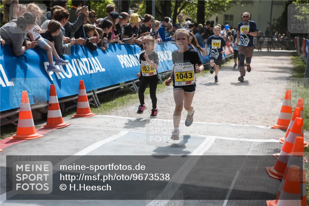 09.05.2026 - Störlauf H.Heesch http://msf.ph/oto/9673538 09.05.2026 14:14:01 Ziel 1028, 2026, 1043, 834, 835 meine-sportfotos.de