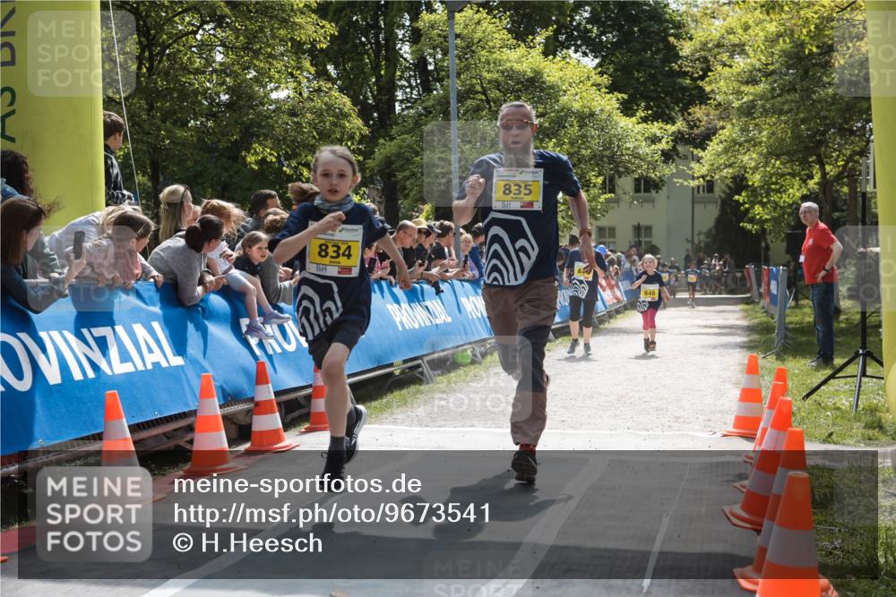 09.05.2026 - Störlauf H.Heesch http://msf.ph/oto/9673541 09.05.2026 14:14:03 Ziel 835, 834, 846 meine-sportfotos.de