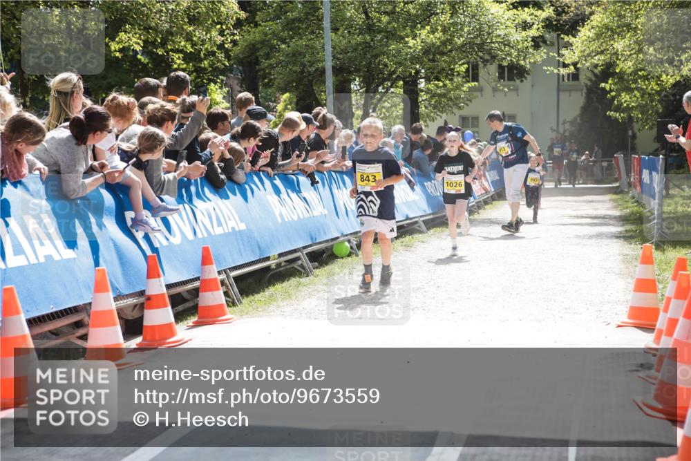 09.05.2026 - Störlauf H.Heesch http://msf.ph/oto/9673559 09.05.2026 14:14:16 Ziel 843, 1026, 985 meine-sportfotos.de