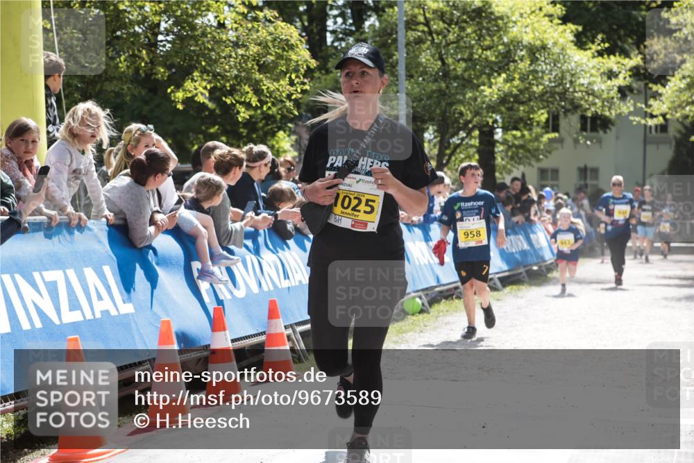 09.05.2026 - Störlauf H.Heesch http://msf.ph/oto/9673589 09.05.2026 14:14:31 Ziel 2026, 1025, 958 meine-sportfotos.de