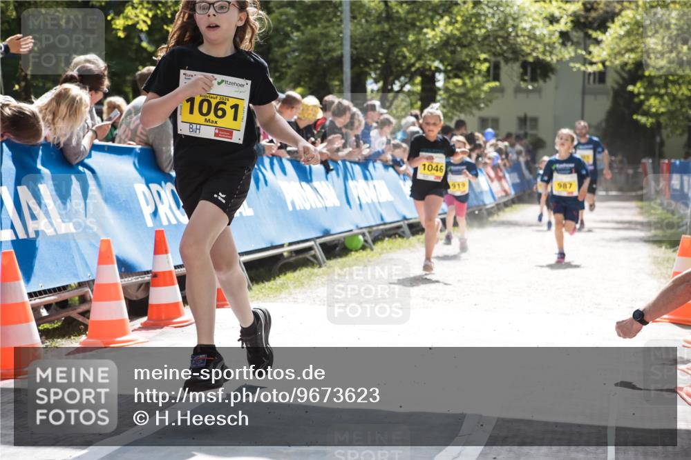 09.05.2026 - Störlauf H.Heesch http://msf.ph/oto/9673623 09.05.2026 14:15:00 Ziel 2026, 1061, 1046, 919, 987 meine-sportfotos.de