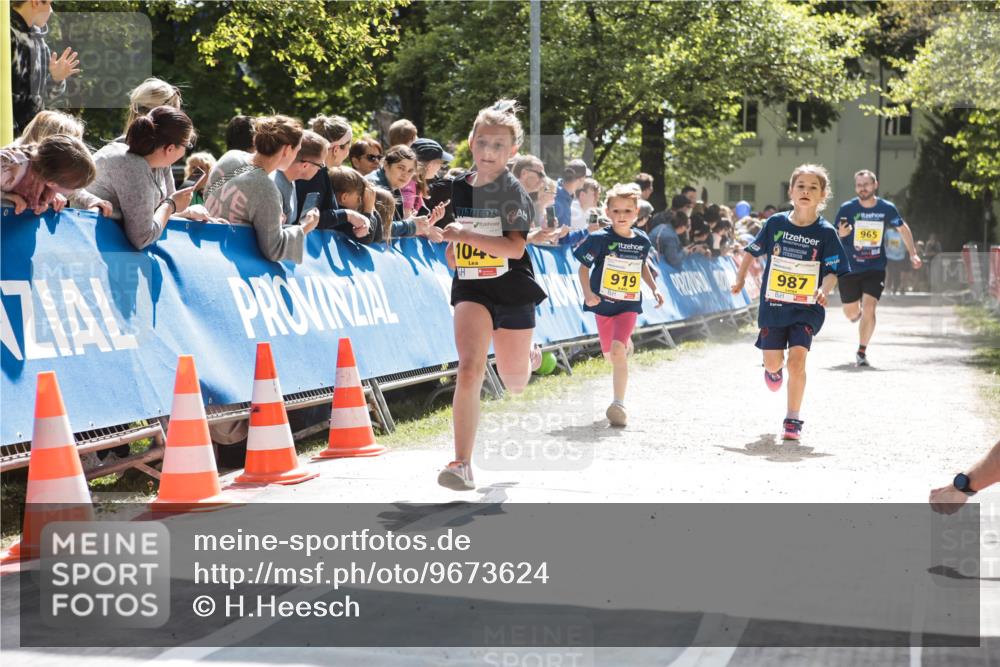 09.05.2026 - Störlauf H.Heesch http://msf.ph/oto/9673624 09.05.2026 14:15:01 Ziel 965, 919, 987, 104 meine-sportfotos.de