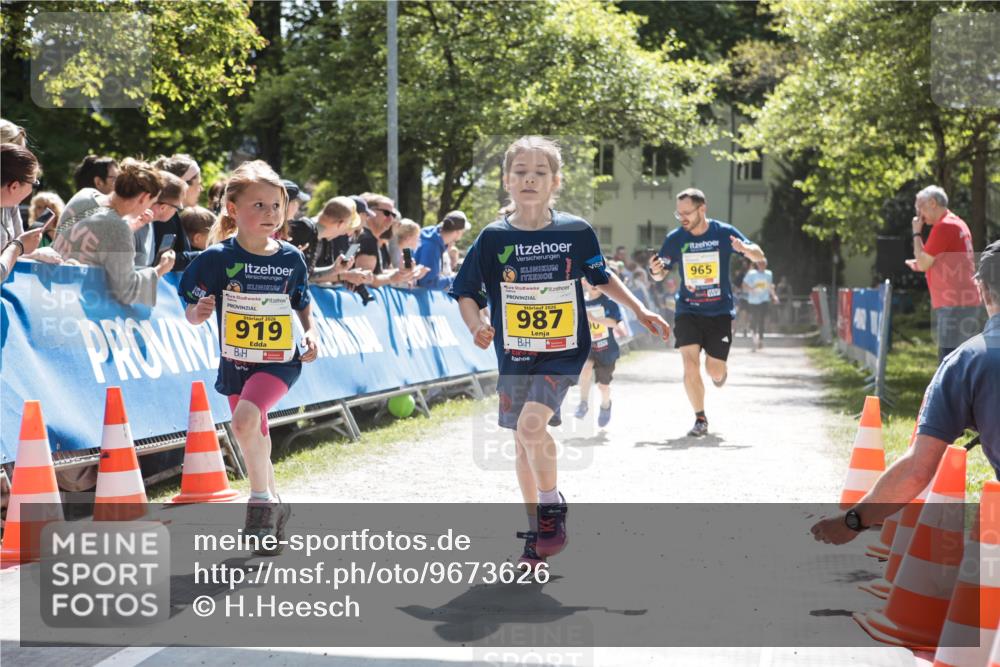 09.05.2026 - Störlauf H.Heesch http://msf.ph/oto/9673626 09.05.2026 14:15:02 Ziel 2026, 919, 2026, 987, 965 meine-sportfotos.de