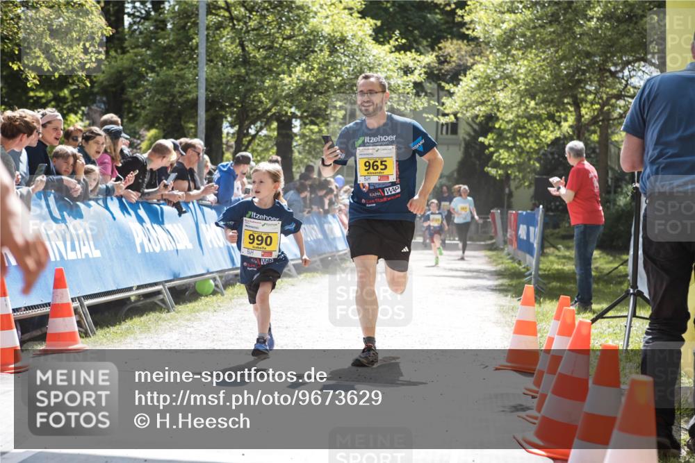 09.05.2026 - Störlauf H.Heesch http://msf.ph/oto/9673629 09.05.2026 14:15:03 Ziel 990, 965 meine-sportfotos.de