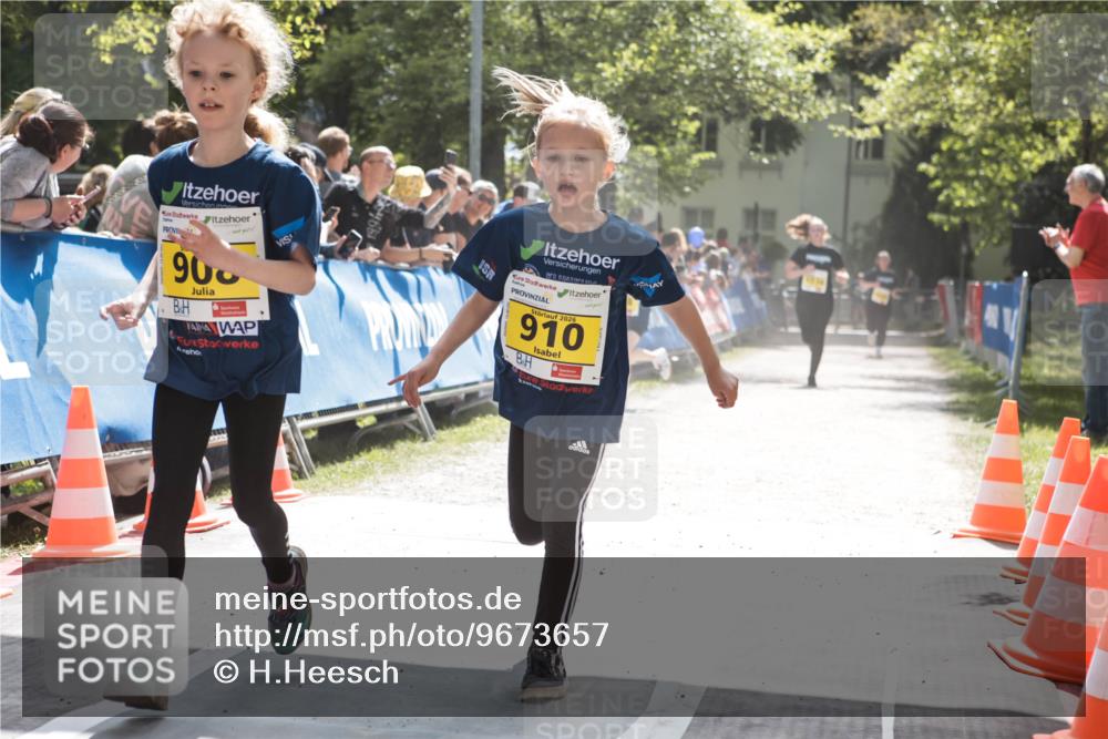 09.05.2026 - Störlauf H.Heesch http://msf.ph/oto/9673657 09.05.2026 14:15:19 Ziel 908, 2026, 910 meine-sportfotos.de