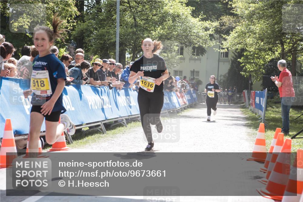 09.05.2026 - Störlauf H.Heesch http://msf.ph/oto/9673661 09.05.2026 14:15:23 Ziel 918, 1036, 1044 meine-sportfotos.de