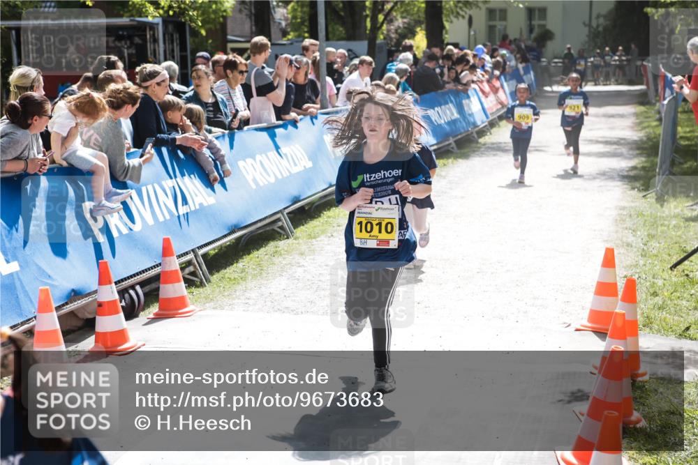 09.05.2026 - Störlauf H.Heesch http://msf.ph/oto/9673683 09.05.2026 14:15:41 Ziel 1010, 909 meine-sportfotos.de