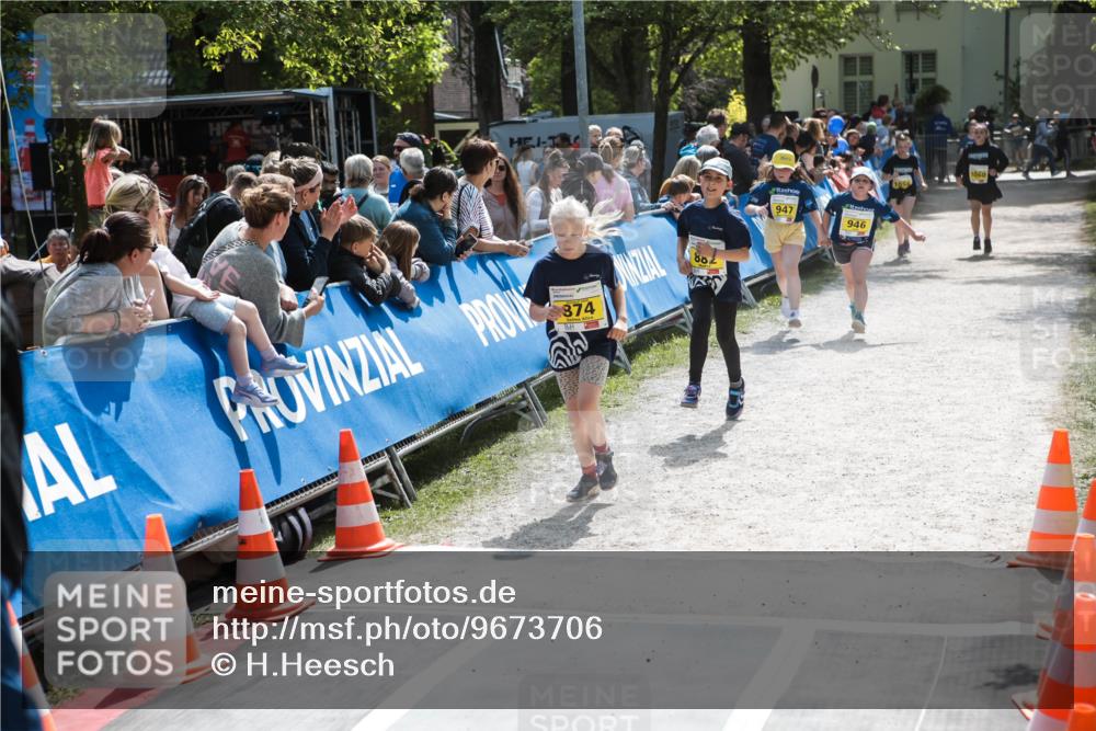09.05.2026 - Störlauf H.Heesch http://msf.ph/oto/9673706 09.05.2026 14:16:06 Ziel 874, 88, 947, 946, 1060 meine-sportfotos.de