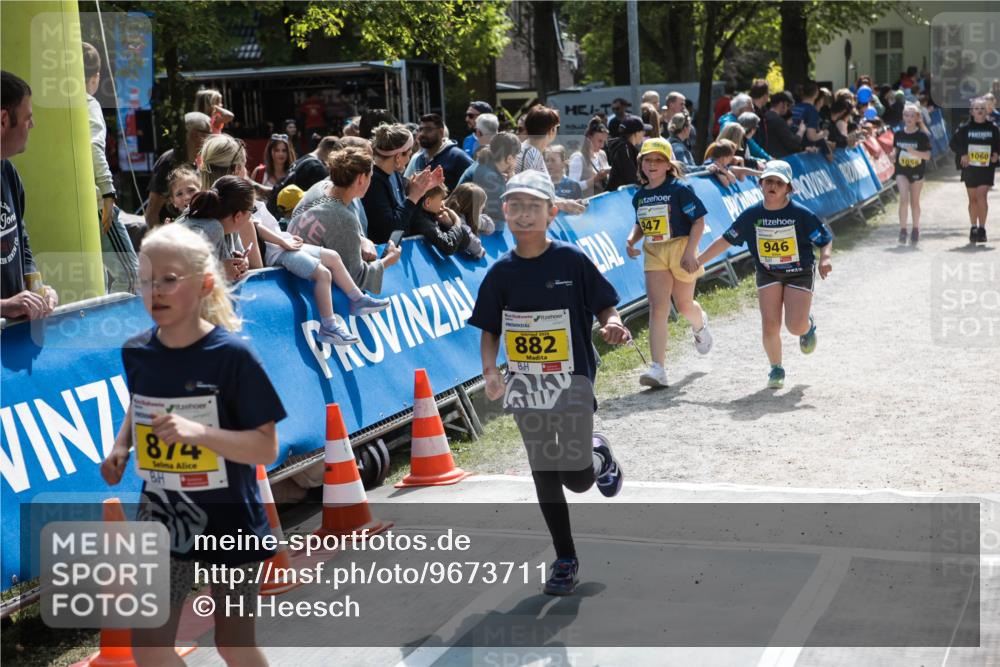 09.05.2026 - Störlauf H.Heesch http://msf.ph/oto/9673711 09.05.2026 14:16:08 Ziel 814, 2026, 882, 947, 946, 1060 meine-sportfotos.de