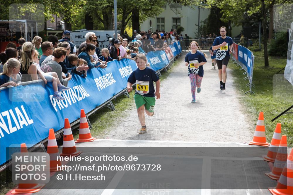 09.05.2026 - Störlauf H.Heesch http://msf.ph/oto/9673728 09.05.2026 14:16:35 Ziel 95180, 151, 851, 88, 889 meine-sportfotos.de