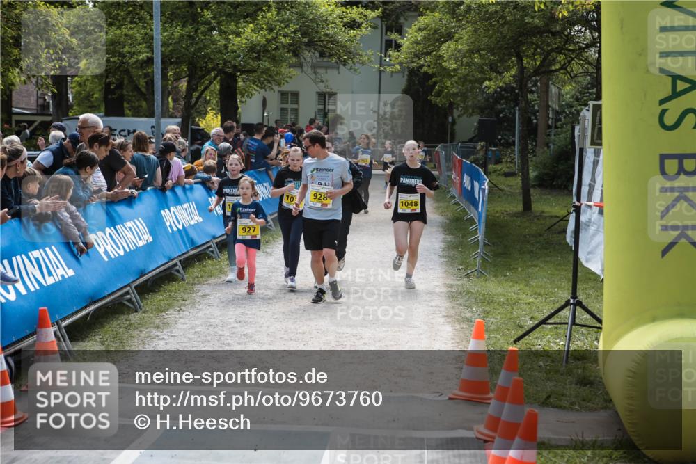 09.05.2026 - Störlauf H.Heesch http://msf.ph/oto/9673760 09.05.2026 14:17:16 Ziel 10, 928, 1048, 927 meine-sportfotos.de