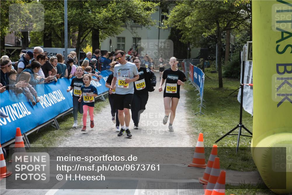 09.05.2026 - Störlauf H.Heesch http://msf.ph/oto/9673761 09.05.2026 14:17:17 Ziel 928, 1041, 1048, 927, 106 meine-sportfotos.de