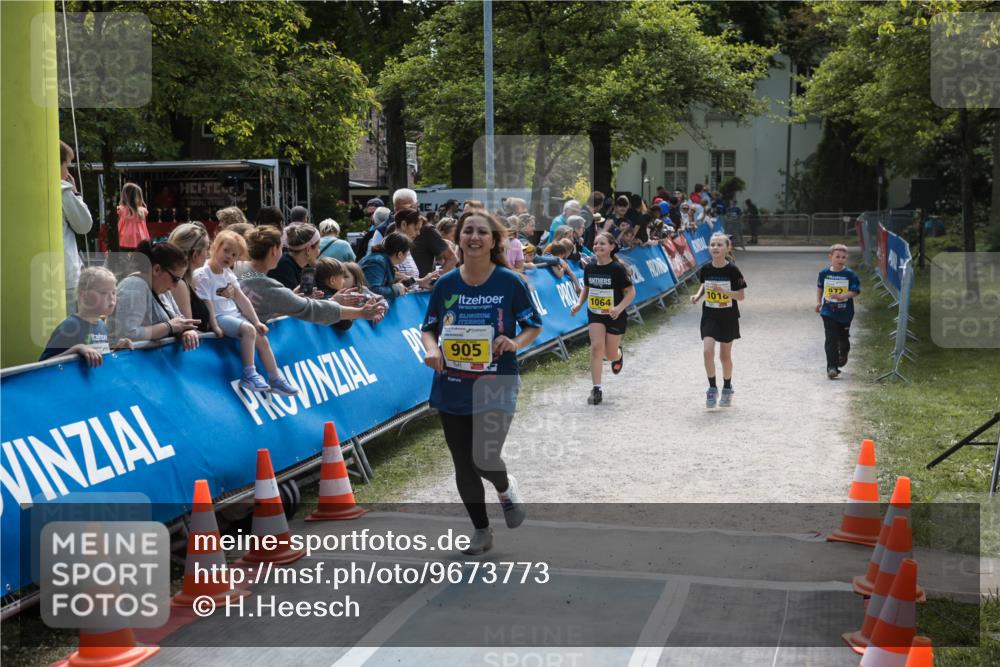 09.05.2026 - Störlauf H.Heesch http://msf.ph/oto/9673773 09.05.2026 14:17:25 Ziel 08824, 95180, 1064, 1016, 905, 972 meine-sportfotos.de