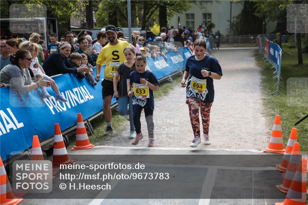 09.05.2026 - Störlauf H.Heesch http://msf.ph/oto/9673783 09.05.2026 14:17:44 Ziel 89, 833, 894 meine-sportfotos.de