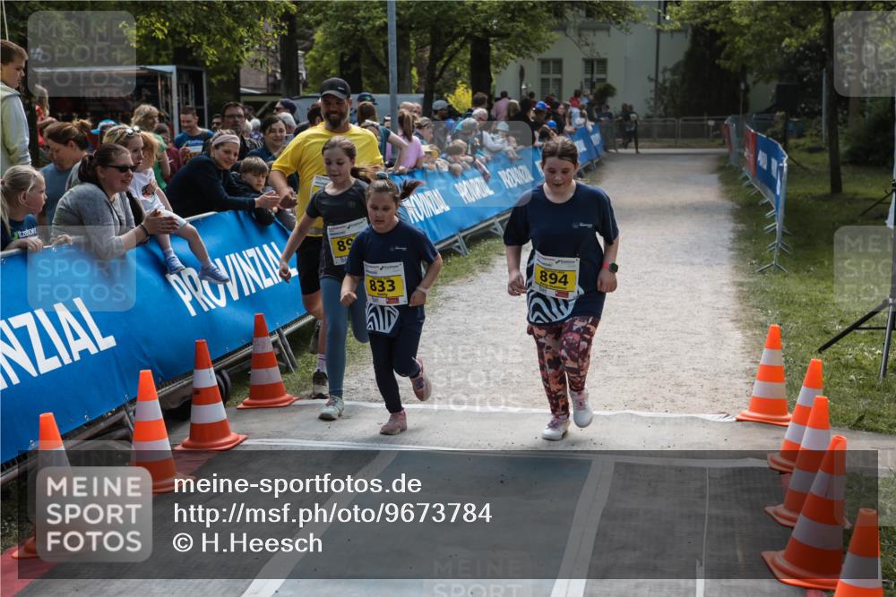 09.05.2026 - Störlauf H.Heesch http://msf.ph/oto/9673784 09.05.2026 14:17:44 Ziel 89, 833, 894 meine-sportfotos.de