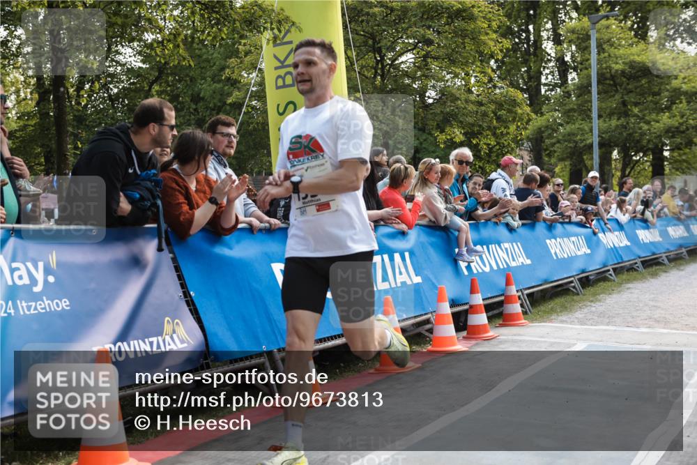 09.05.2026 - Störlauf H.Heesch http://msf.ph/oto/9673813 09.05.2026 14:35:21 Ziel 24 meine-sportfotos.de