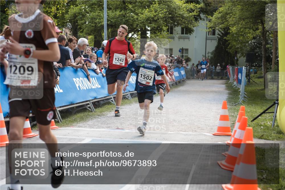 09.05.2026 - Störlauf H.Heesch http://msf.ph/oto/9673893 09.05.2026 14:39:21 Ziel 1209, 1242, 1502 meine-sportfotos.de